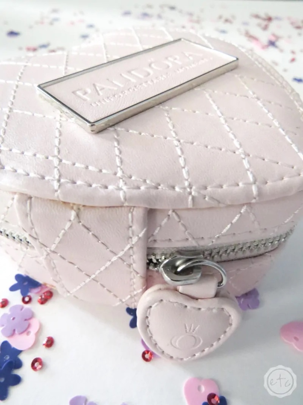 Pandora Pale Pink Quilted Heart Travel Jewelry Box